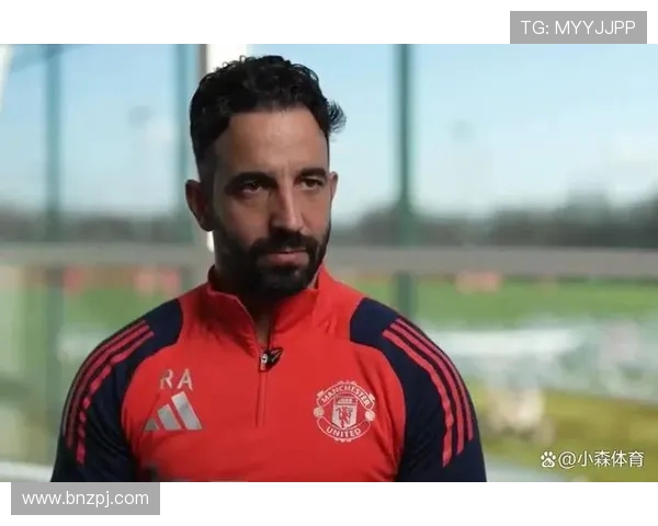 魔鬼赛程与多线作战双重挑战 曼联如何应对欧冠突围关键时刻 魔鬼赛程与多线作战双重挑战 曼联如何应对欧冠突围关键时刻