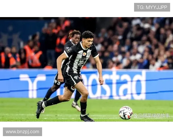 法甲赛季初期分析:法甲赛季开局的趋势和亮点分析 法甲赛季初期分析:法甲赛季开局的趋势和亮点分析