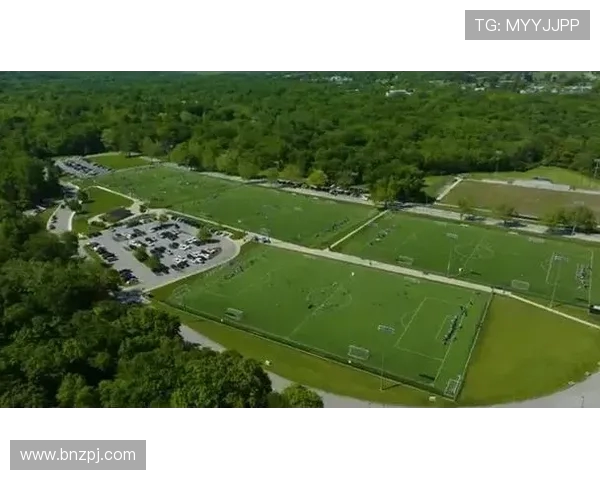 英超球队训练基地设施与青训系统介绍 英超球队训练基地设施与青训系统介绍