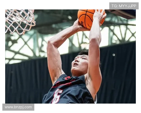 淡厚然替补出战17分钟表现出色4投3中贡献7分3篮板助力球队